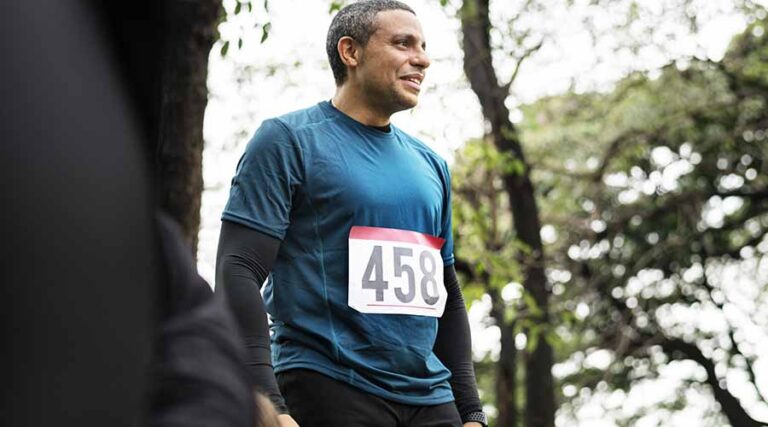 startnummer bevestigen hardlopen